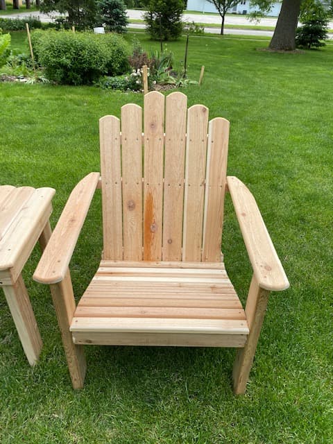 Chair, view 3